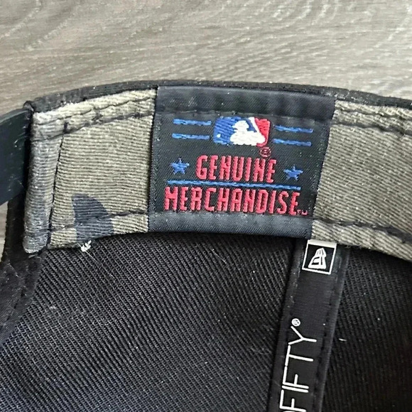 New York Yankees MLB New Era 9Fifty Snapback Hat Black/Camo - Picture 7 of 7